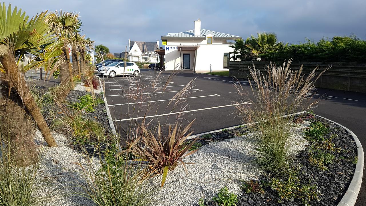 Logis Hotel Du Large Plougonvelin Exterior photo